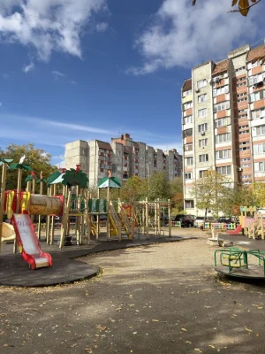 Продажа 1-комнатной квартиры, 2-й этаж, рядом с Парком
