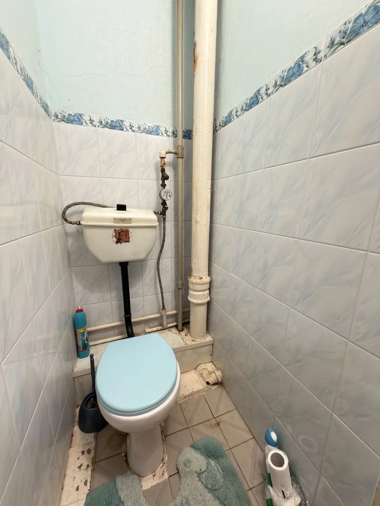 Продажа 1-комнатной квартиры, 2-й этаж, рядом с Парком