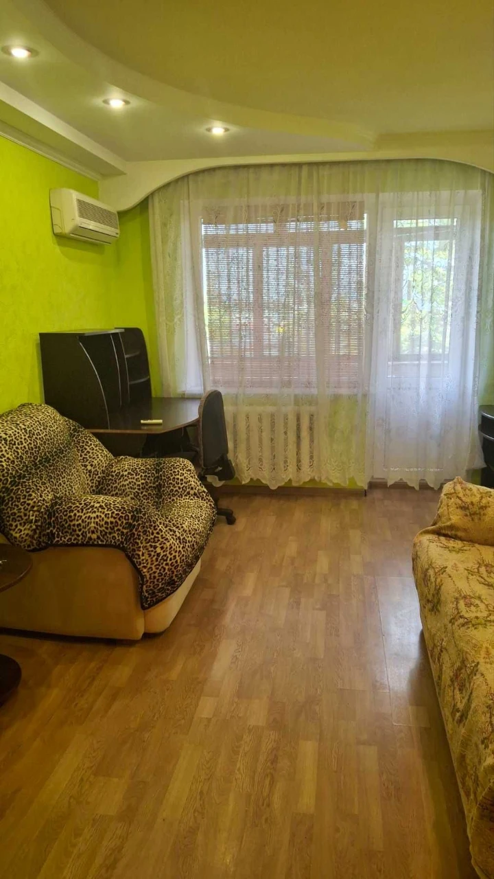 Братиславская,18 Продажа 2комн.-45кв.м.  возле ст.М"Чернигов