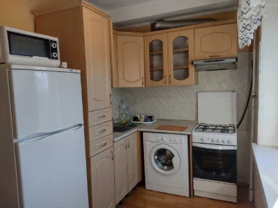 Братиславская,18 Продажа 2комн.-45кв.м.  возле ст.М"Чернигов