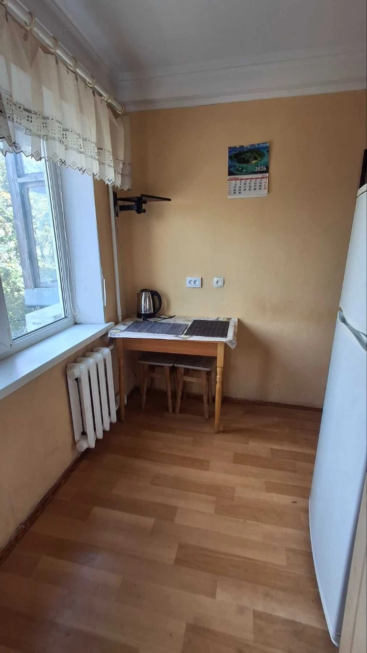 Братиславская,18 Продажа 2комн.-45кв.м.  возле ст.М"Чернигов