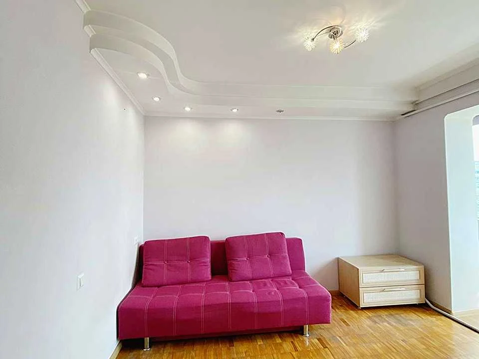 Квартира. Киев, улица Героев "Азова"