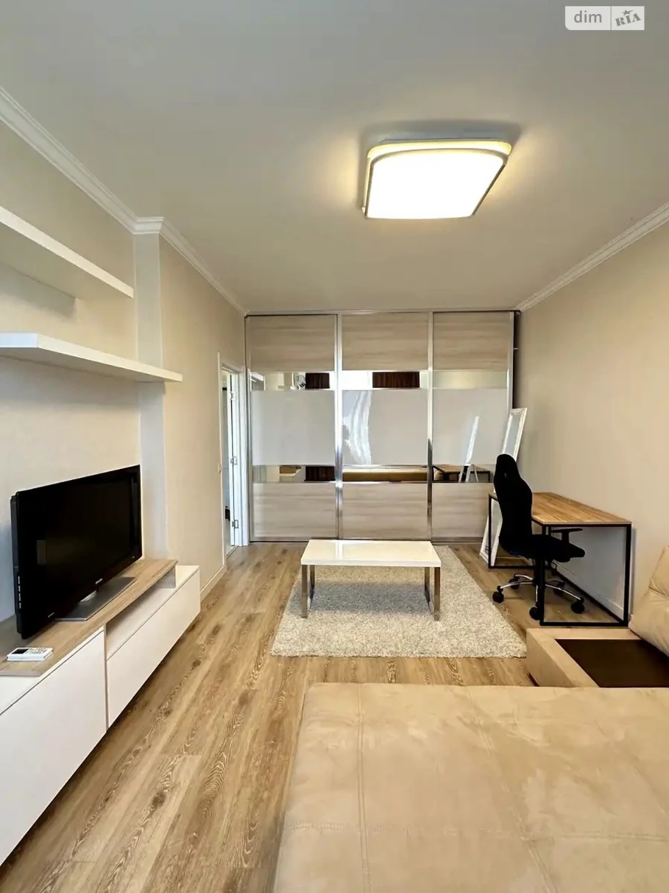 Apartment for Long-Term Rent, Saperna Slobidka