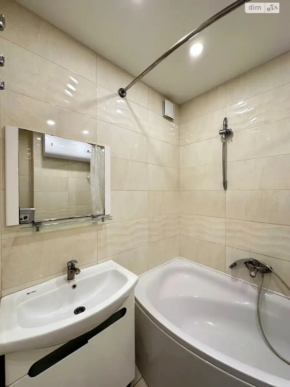 Apartment for Long-Term Rent, Saperna Slobidka