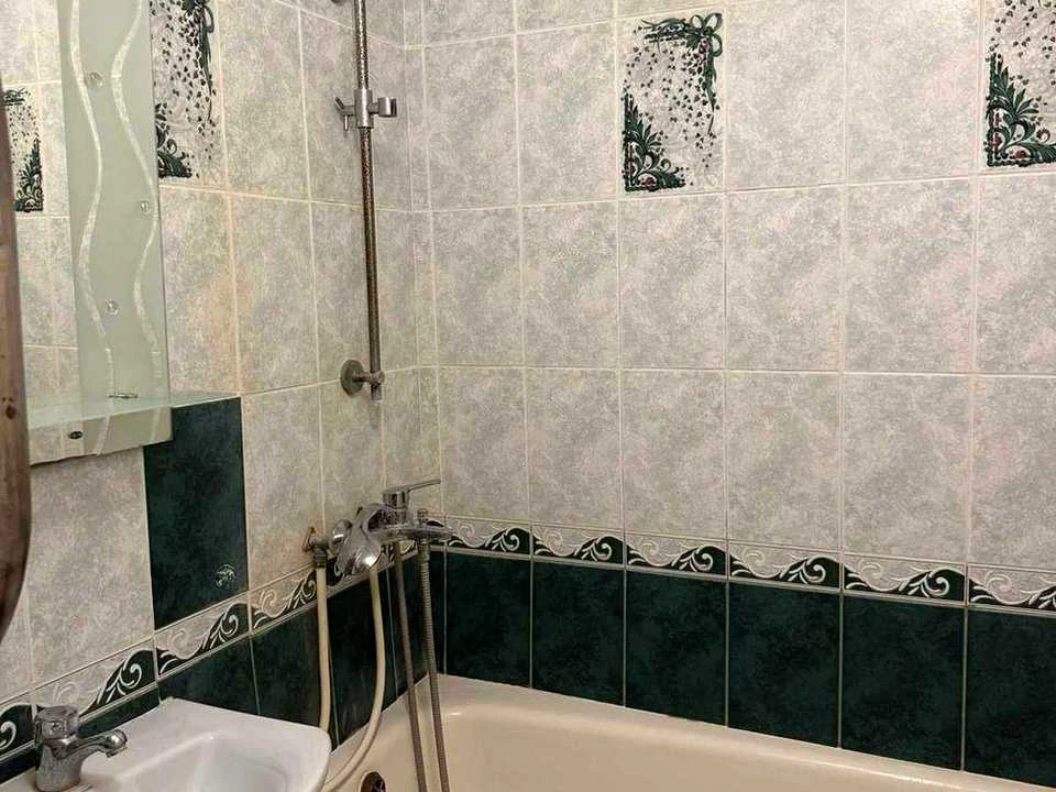 Квартира. Киев, Приозерная улица