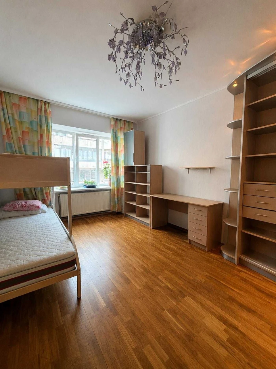 Sale of a 3-room apartment in a residential area of Lviv