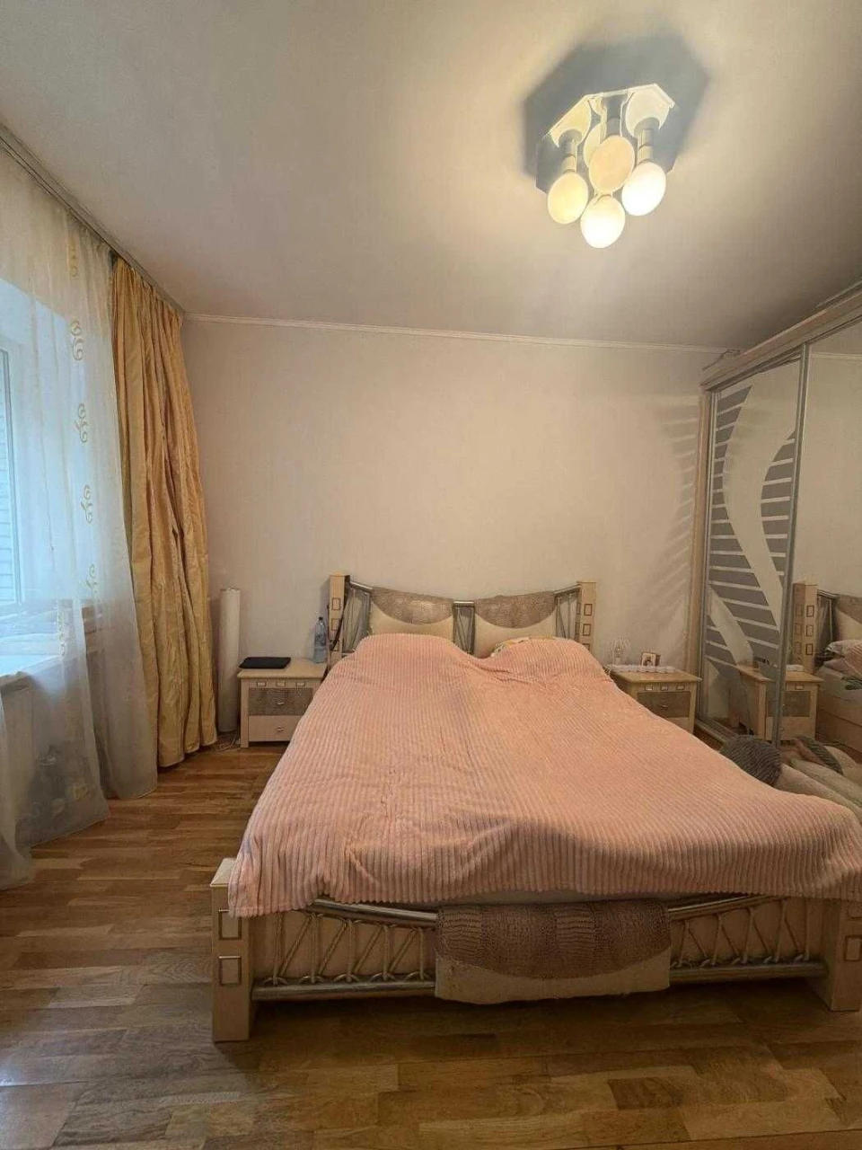 Sale of a 3-room apartment in a residential area of Lviv