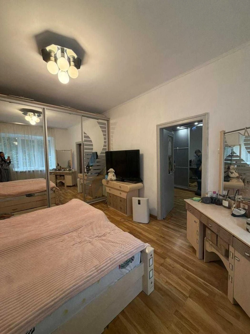 Sale of a 3-room apartment in a residential area of Lviv