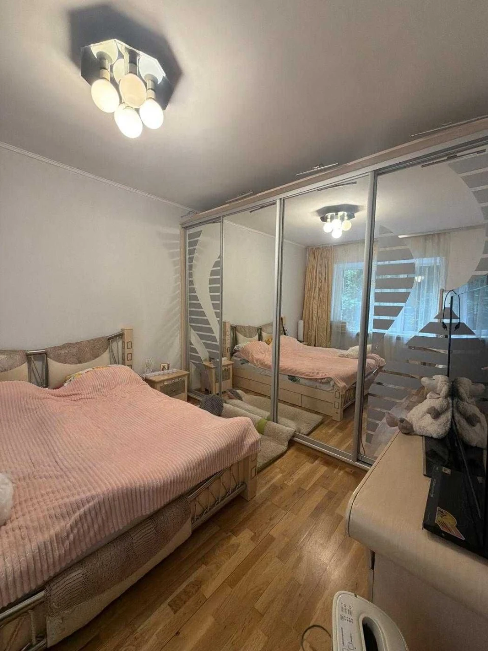 Sale of a 3-room apartment in a residential area of Lviv