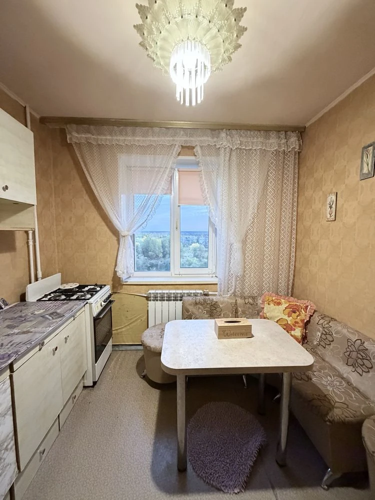 Продається 2-кімнатна квартира Закревського 85, Троєщина, Деснянський район