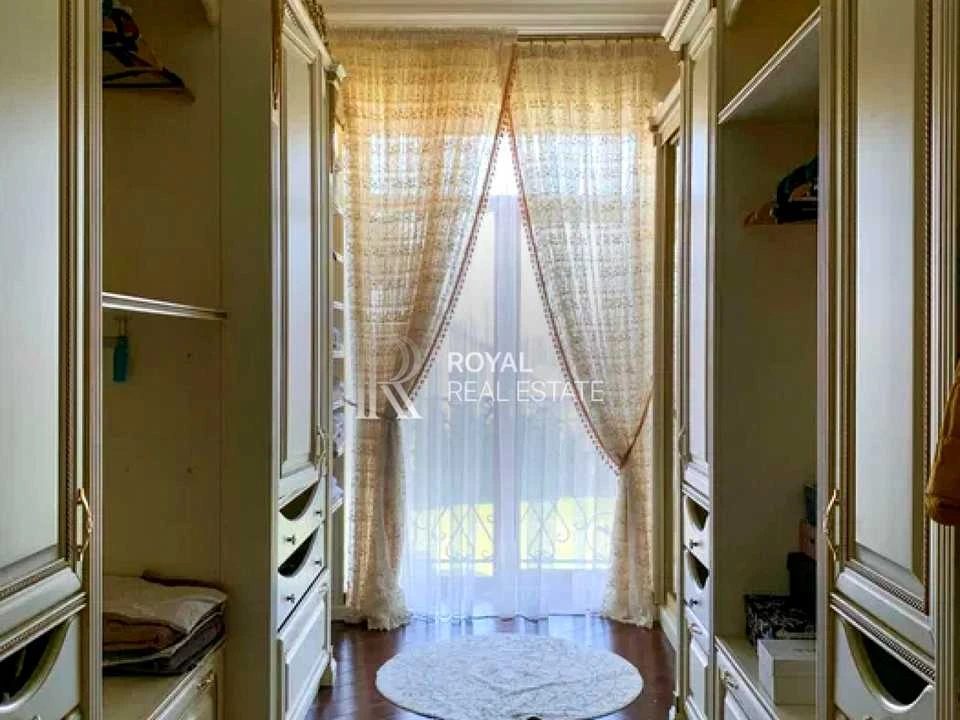 House. Lesovy Prova, Kyiv