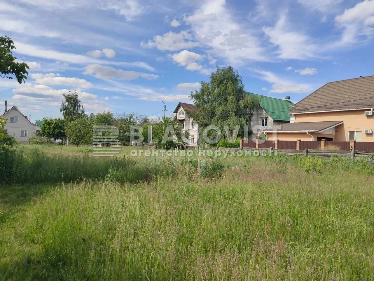 Продаж земельного участка под строительство 10 соток СТ Авер-Сад