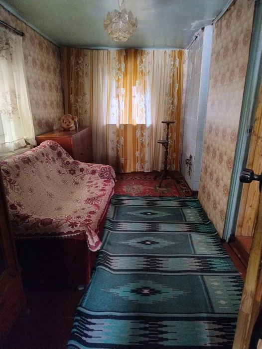 Продам частину будинку в районі Глобала