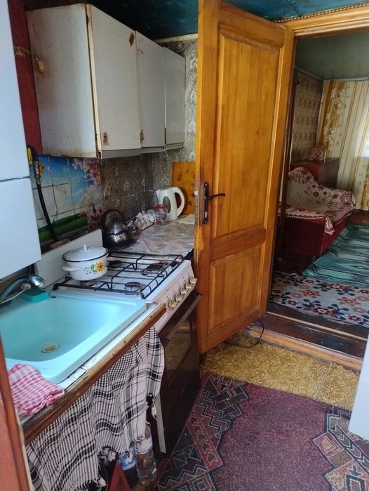 Продам частину будинку в районі Глобала