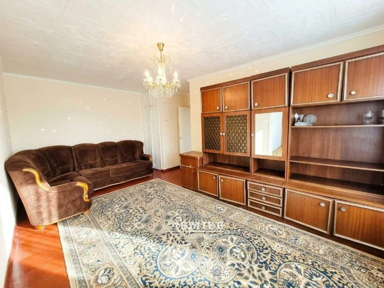 Urgent 3-4 room apartment in Cheremyshevo