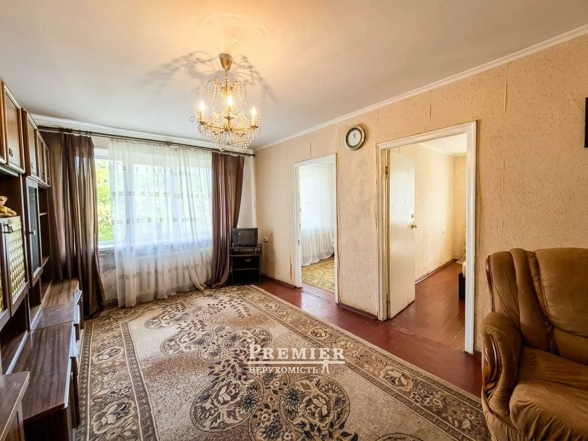 Urgent 3-4 room apartment in Cheremyshevo