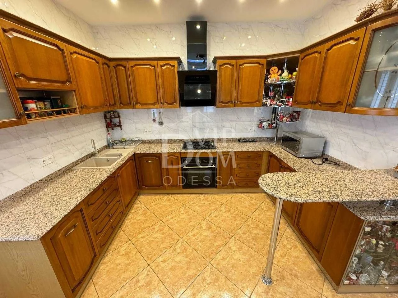 Продам дом с БАССЕЙНОМ и ПОДВАЛОМ улица Вильямса район парка