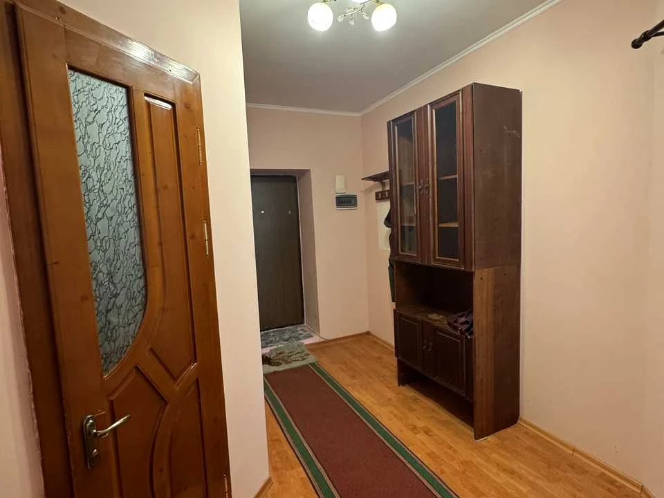 Квартира. Ивано-Франкиск, улица Вовчинецкая
