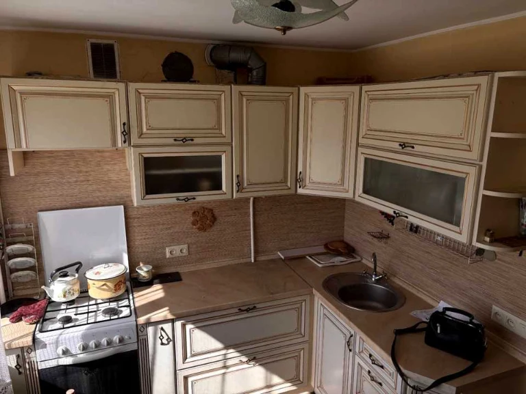 Apartment. Kam'yantska Street, Kamianets, Khmelnytskyi