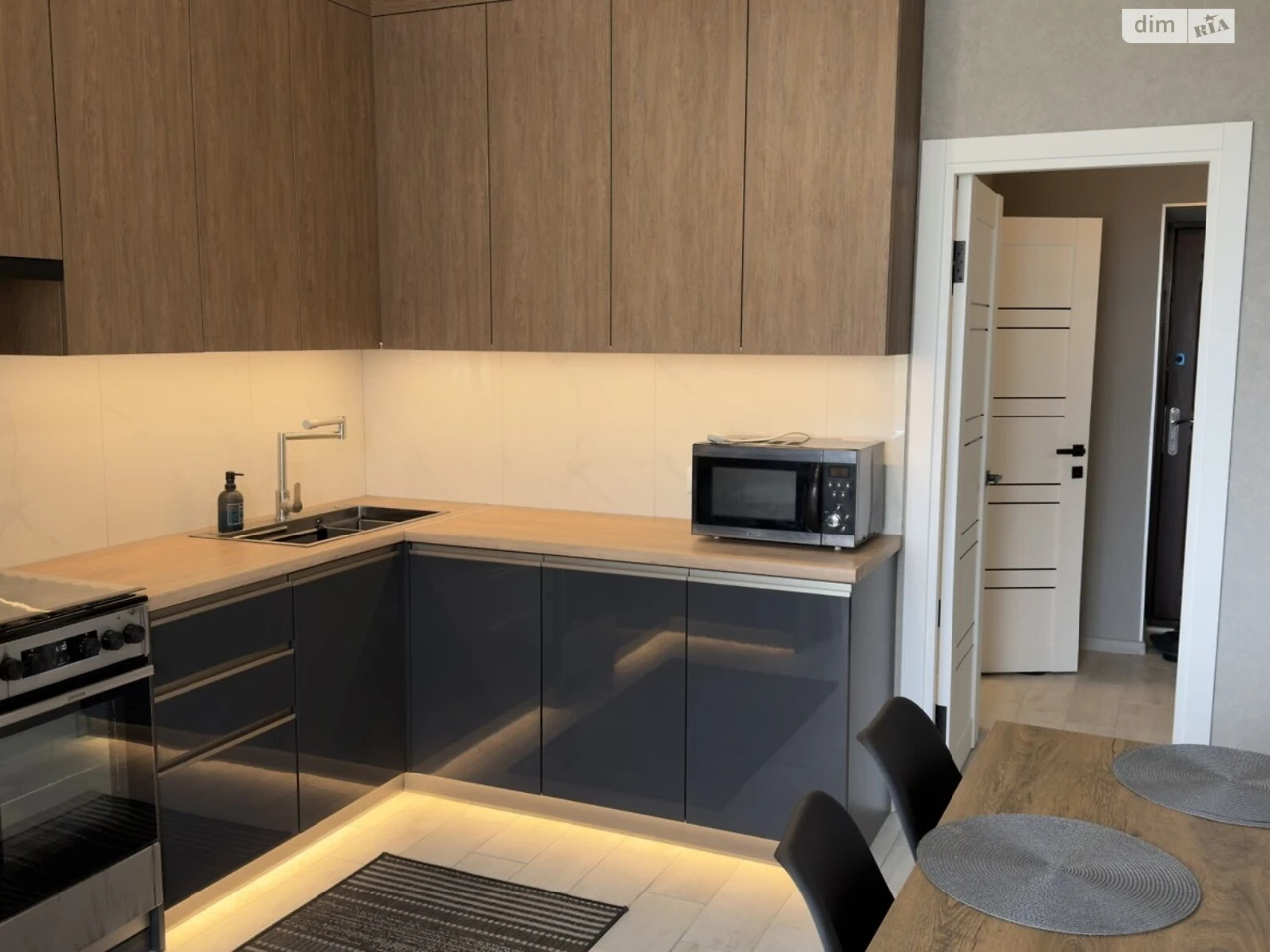 Long-Term Rental Apartment Exhibition