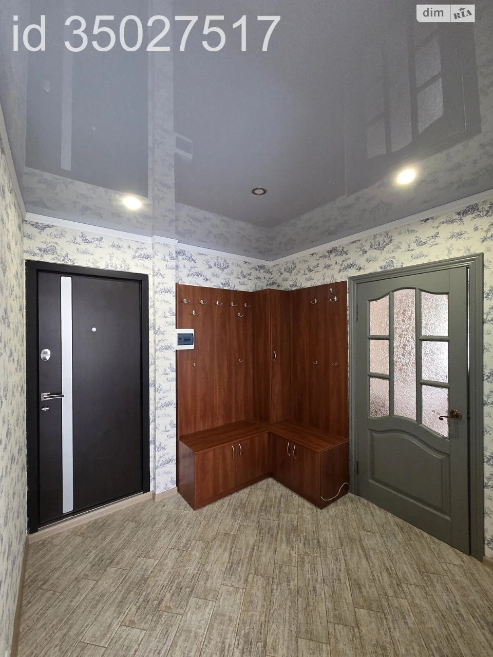Apartment for Sale - Poleva