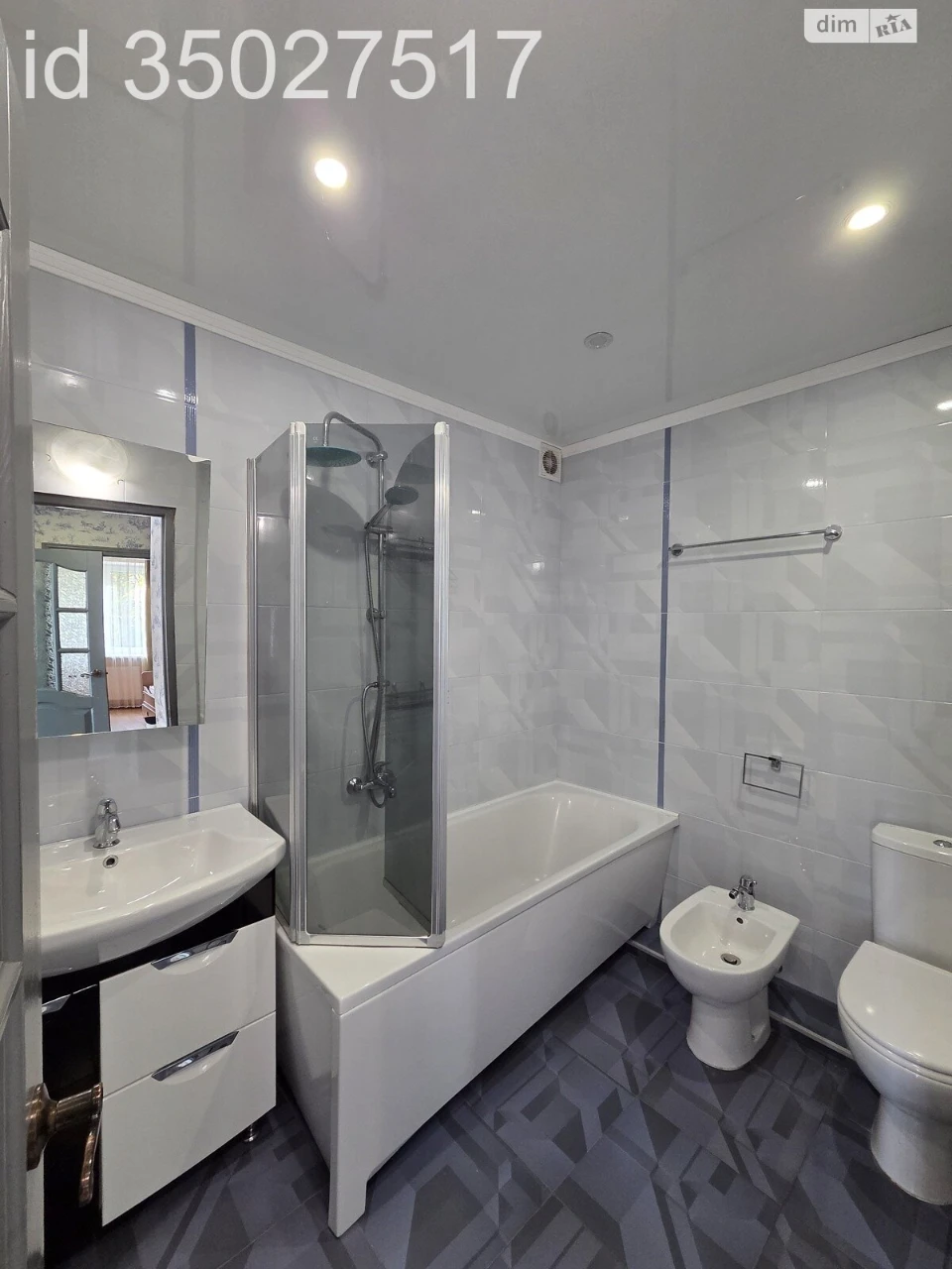 Apartment for Sale - Poleva
