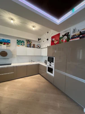 Selling 3-room apartment in ЖК Журавлівський