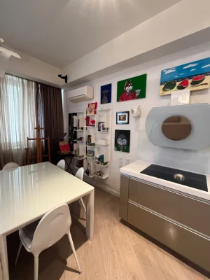 Selling 3-room apartment in ЖК Журавлівський