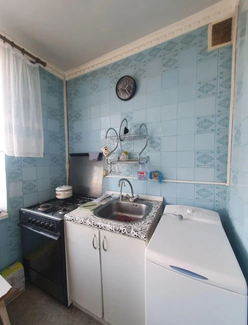 Продам 3к, квартиру. Холодногорская ул., 4, Холодная Гора (Х