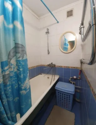 Продам 3к, квартиру. Холодногорская ул., 4, Холодная Гора (Х