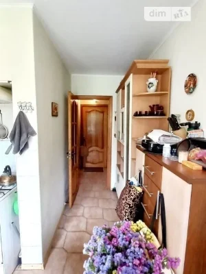 Продаж 3к квартири 61.2 кв. м на просп. Володимира Івасюка 5