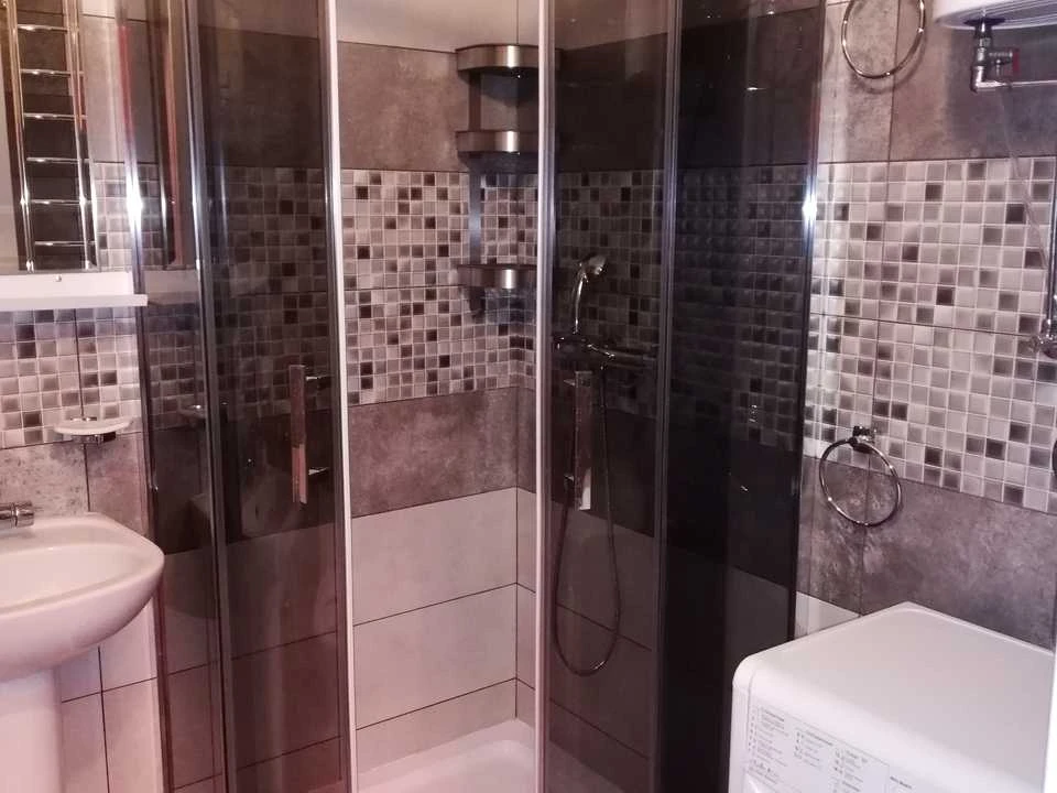Квартира. Київ, Каховська вул.