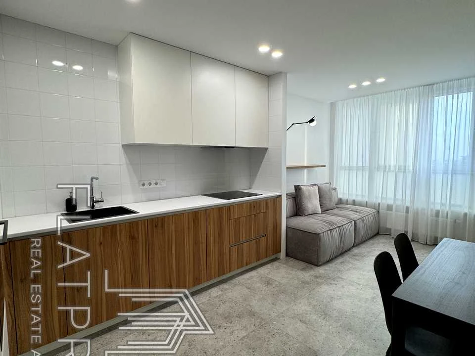 Apartment. Michael Maksimovich st., Kyiv