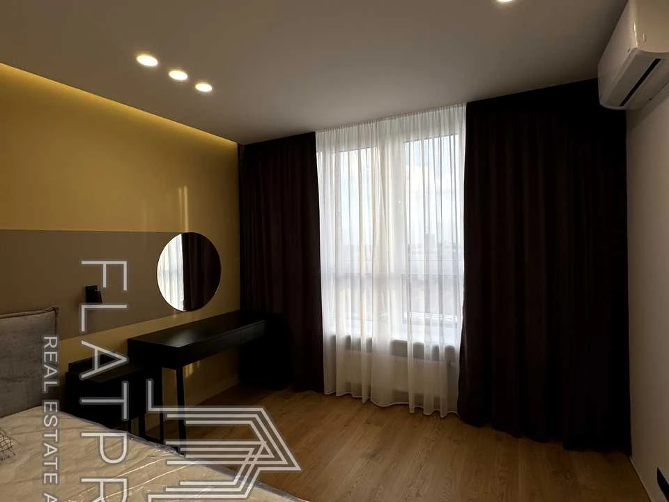 Apartment. Michael Maksimovich st., Kyiv