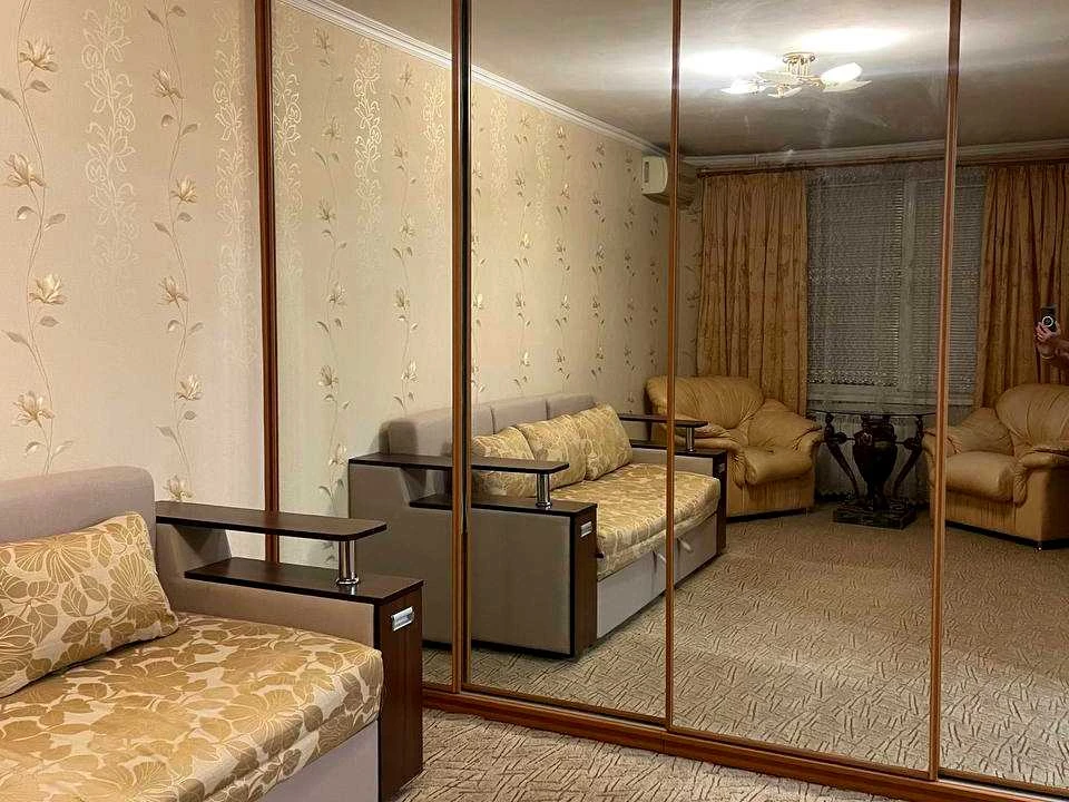 Apartment. Княzia Romana Mstyslavych Street, Kyiv