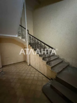 3-комнатная в центре высокие потолки малоквартирный дом АГВ