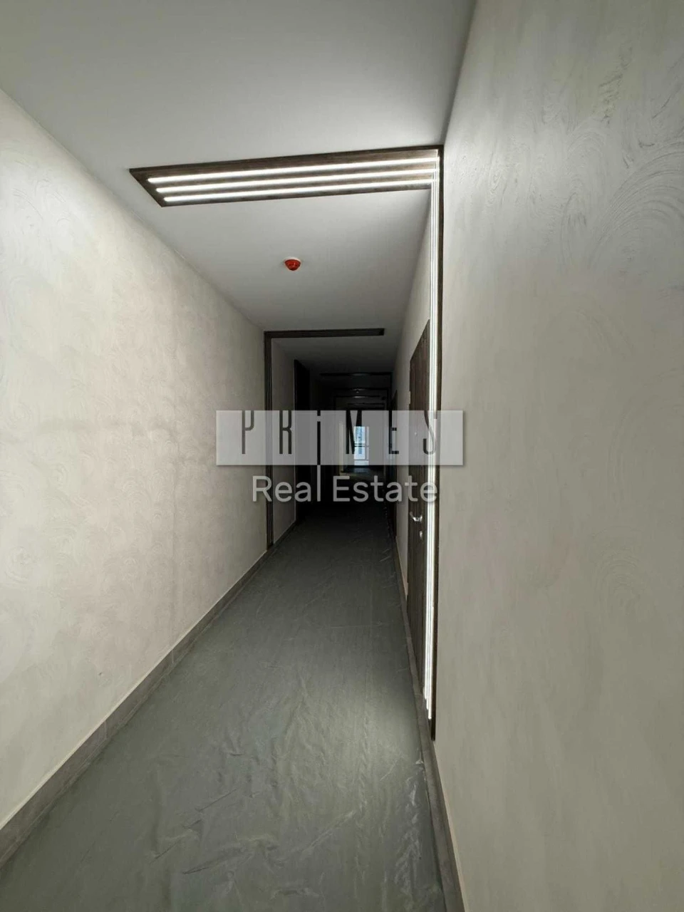 For Sale: 3-bedroom, 108 sq m, Novopecerskie Lipki, Dragomirova Verkholyada
