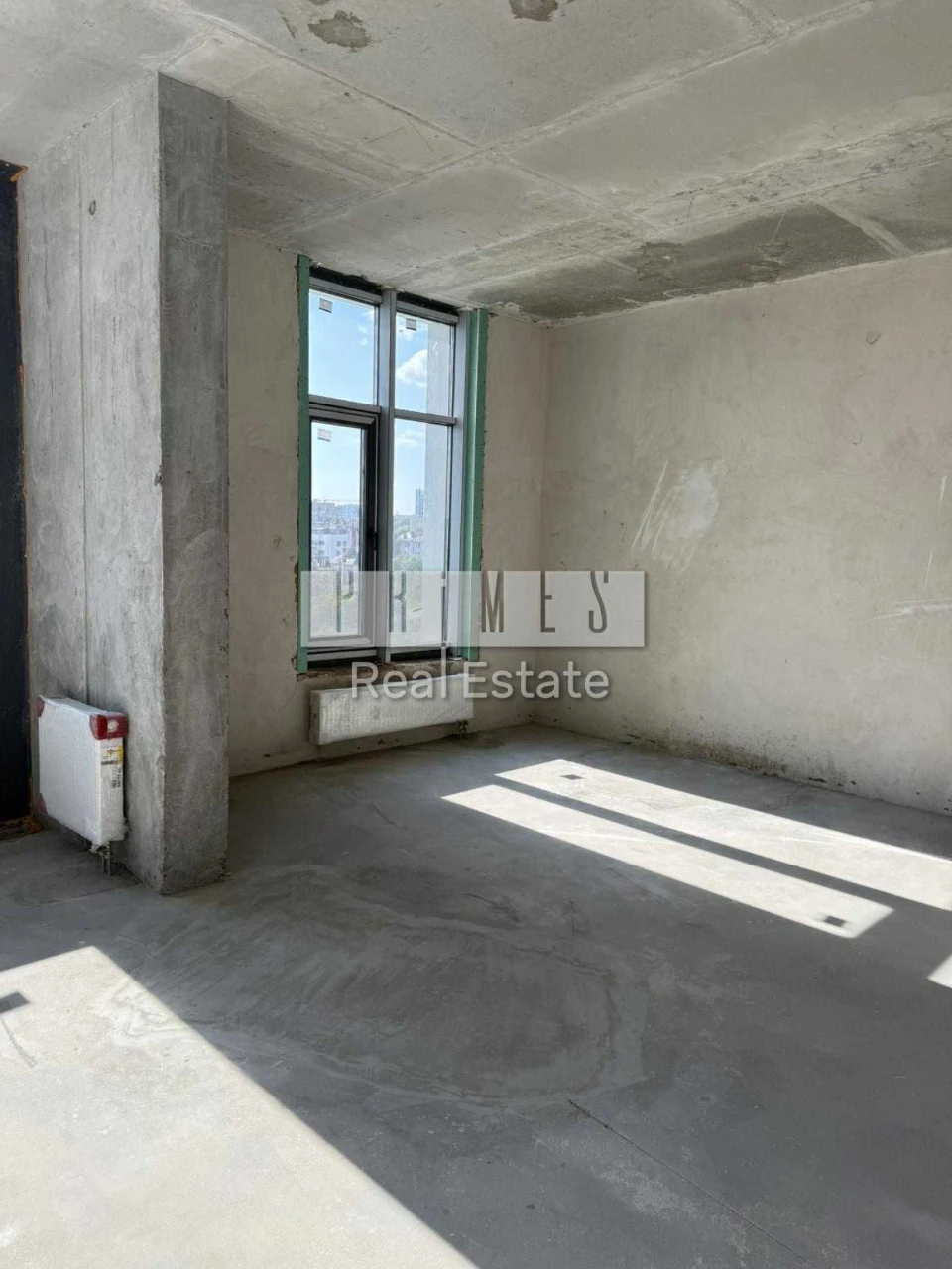 For Sale: 3-bedroom, 108 sq m, Novopecerskie Lipki, Dragomirova Verkholyada