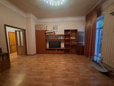 Продам 2-кімнатну квартиру пр.Дмитра Яворницького 77