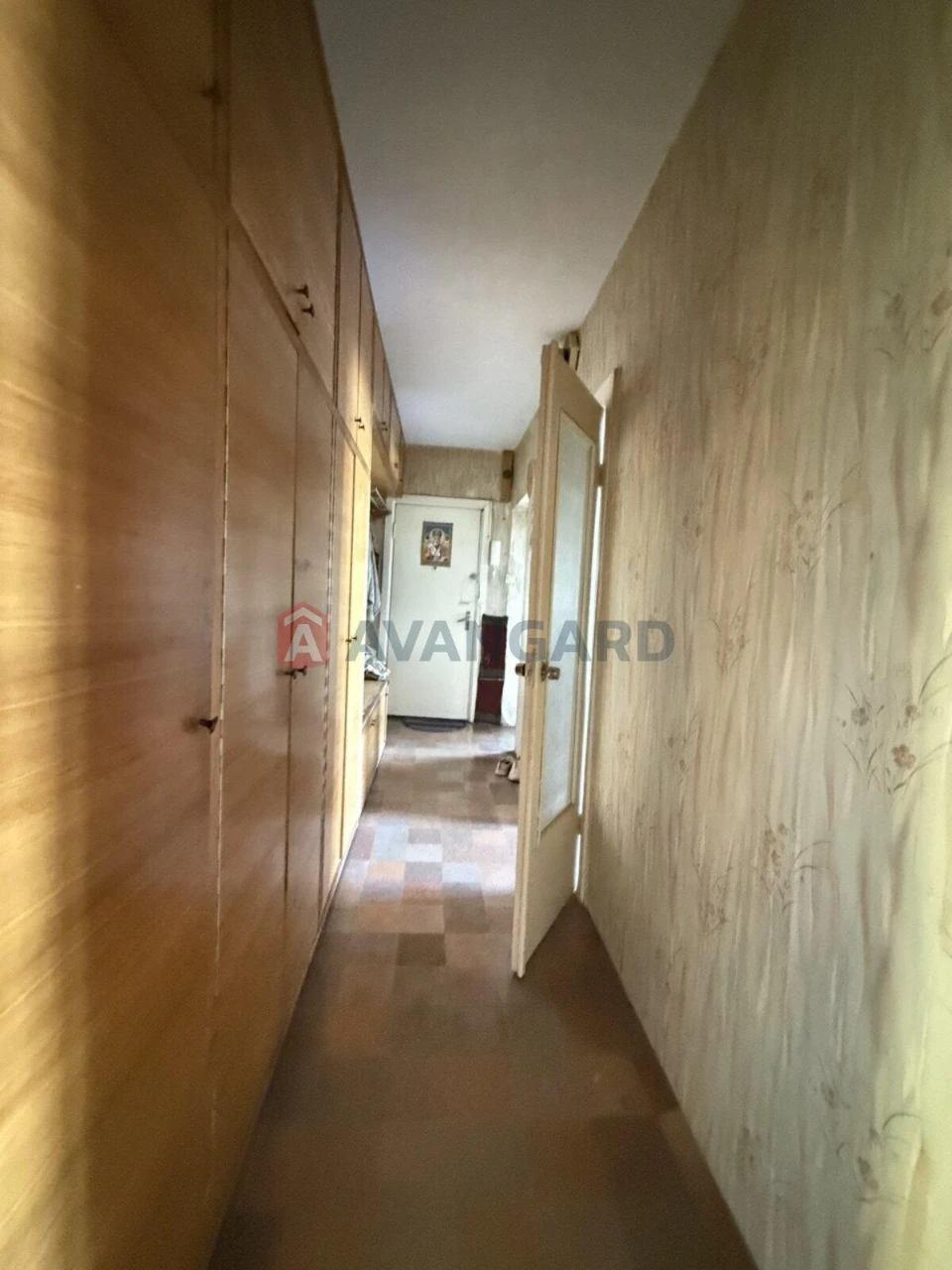 For Sale: 3-bedroom apartment at Naberezhna Pereomohy, 6