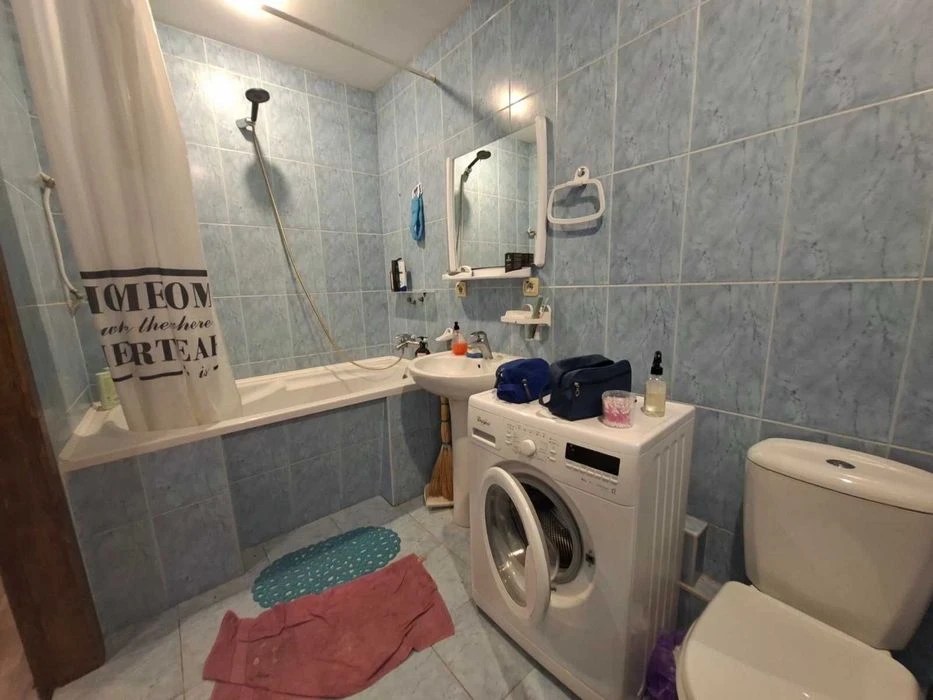 Продам 2-кімнатну квартиру пр.Дмитра Яворницького 77