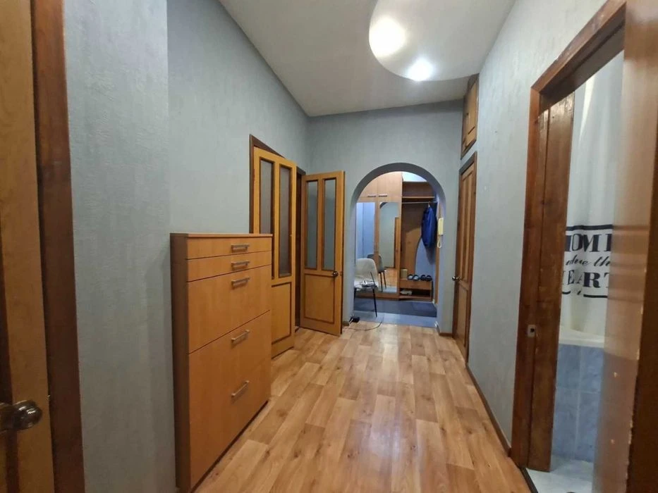 Продам 2-кімнатну квартиру пр.Дмитра Яворницького 77