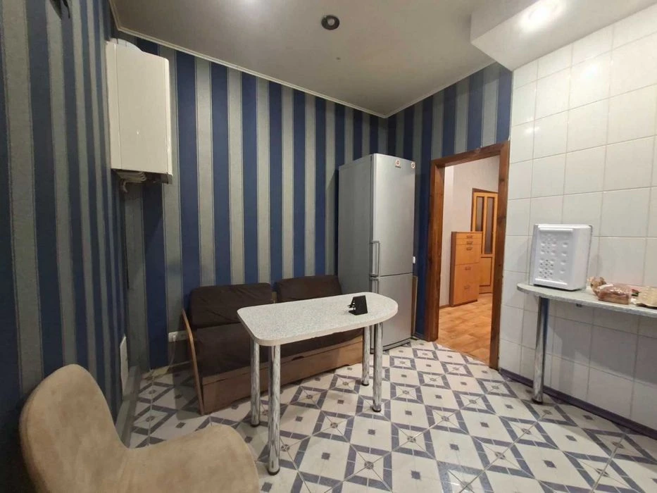 Продам 2-кімнатну квартиру пр.Дмитра Яворницького 77