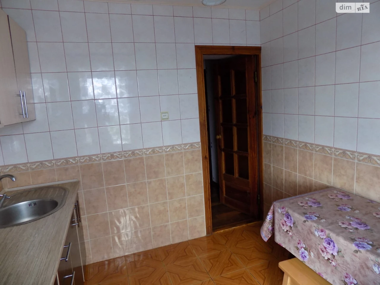 Long-Term Rental Apartment, Slav'yanka