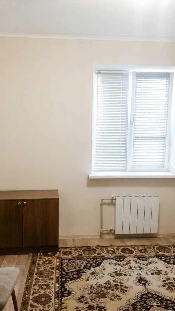 Продажа 1-комнатной квартиры 42 м² 3/9