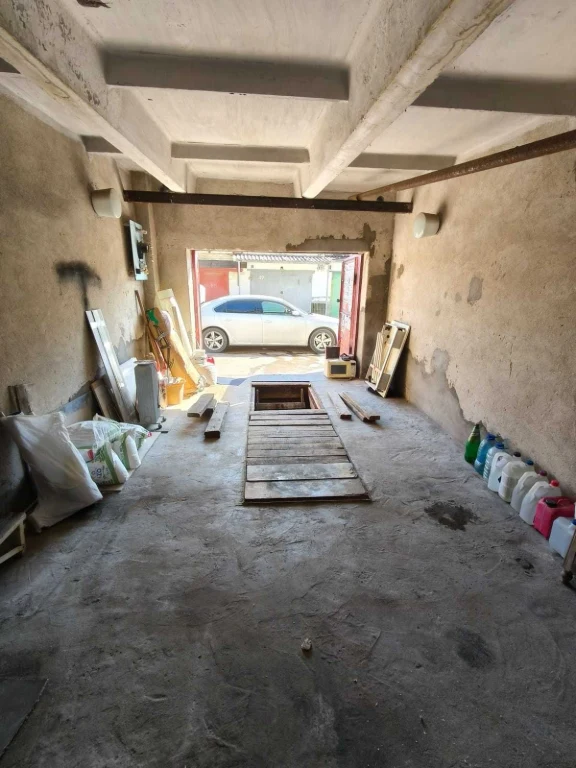 Selling Garage in TEMP Cooperative