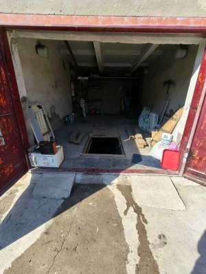 Selling Garage in TEMP Cooperative