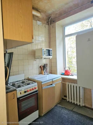Продається 2-кімнатна квартира, Григорівське шосе, район метро "Холодна Гора"