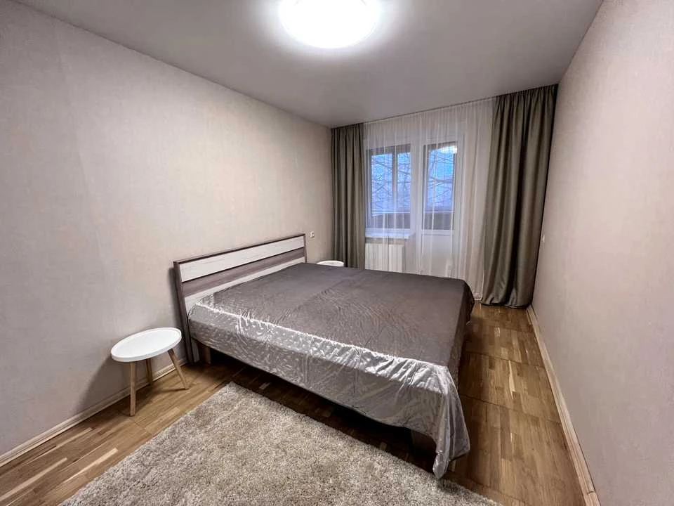Apartment. AutoZavodska st. Kyiv