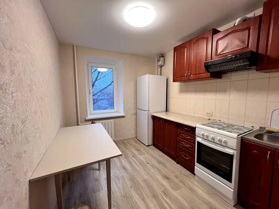 Apartment. AutoZavodska st. Kyiv
